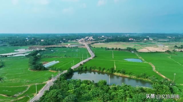 湖南这12条路美出了名，哪条路过你家？