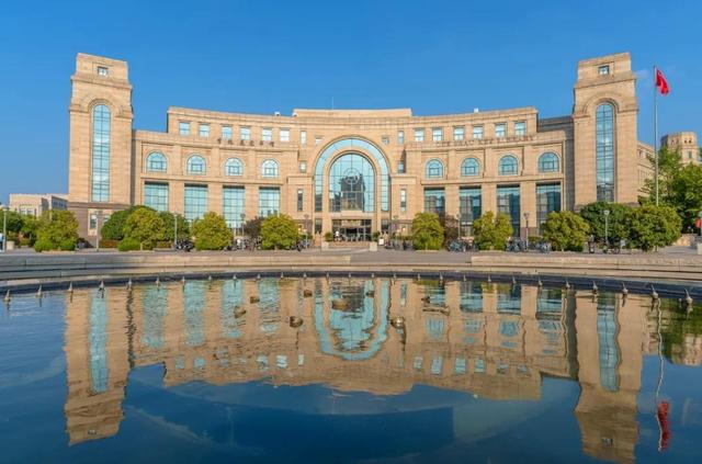 全国大学最新排名出炉！共分为“8个档次”，西安交大荣登第1档