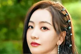 性感妩媚，气质迷人的杨蓉，楚楚动人的写真照图片