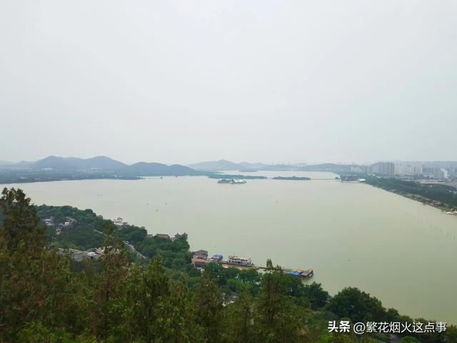 今天去爬云龙山太值了！三个山头三层景，从古迹到湖景全拿下