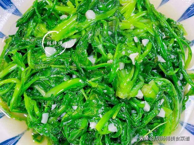 11月，使劲吃这菜	，一清肝，二助眠，三润肠	，四健脾胃，别不懂吃