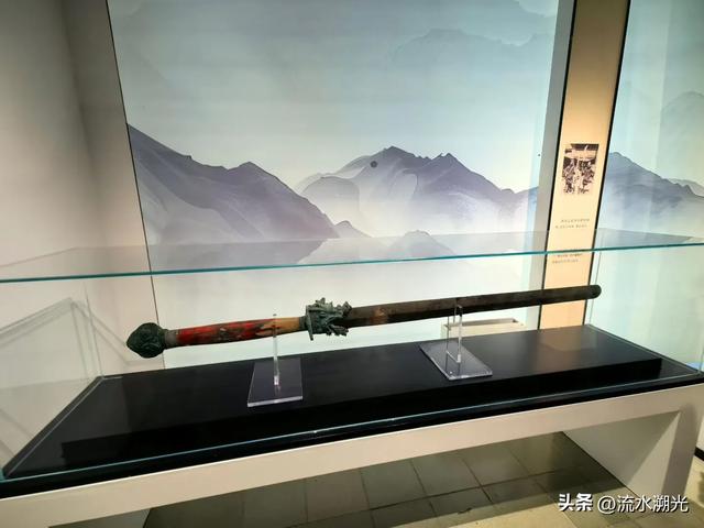 金殿绝响：在铜瓦下回眸西南三百年风云