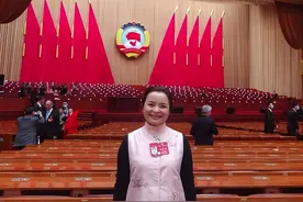 吴碧霞委员：精准帮助离校未就业学生 增加公益性岗位图片