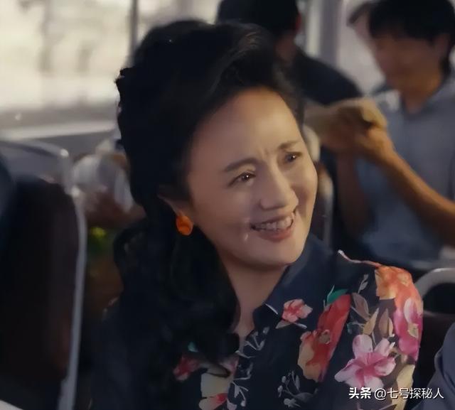 距春节不到2月	，52岁辛柏青高调传出喜讯，朱媛媛终于可以放心了