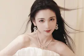 美女图集第647期——代露娃图片