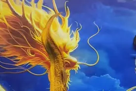 尾巴“鳞片”已显现！湖北男子养了一条半斤重的“巨型”泥鳅！图片