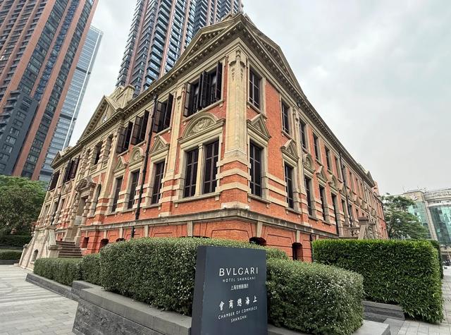 上海前十酒店盘点！从奢华到性价比，总有一款让你躺平不想走！