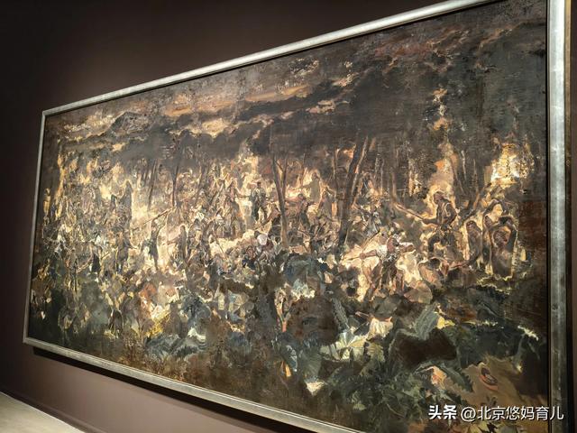 带孩子去中国美术馆参观“人民必胜”主题展,爱国主义教育太深刻
