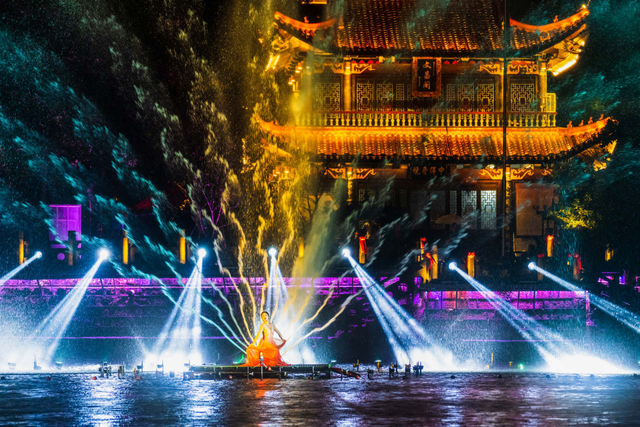 浙东南夜未央：五城夜游点亮“月光经济”