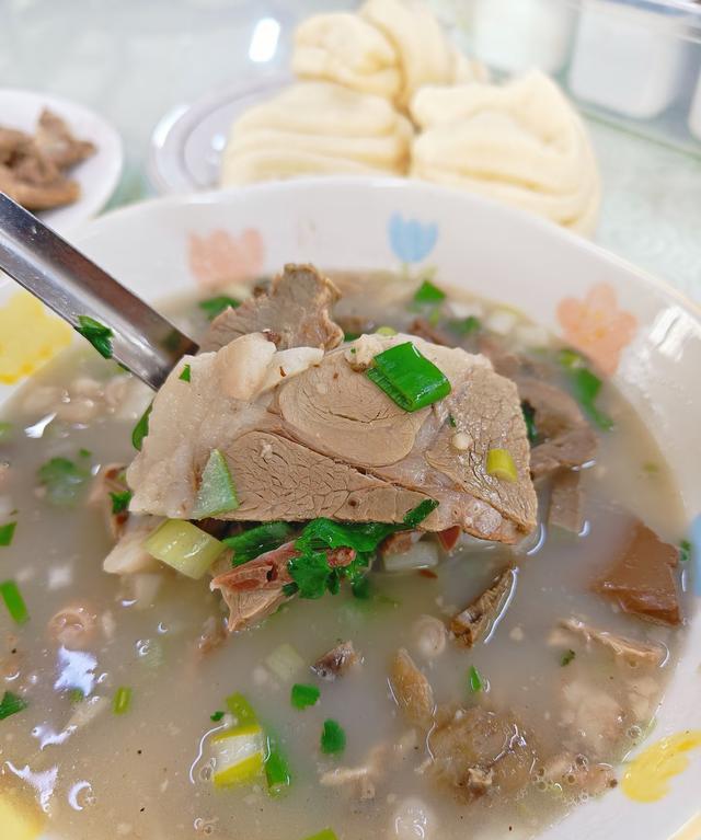 我是北京人，去了趟辽宁宽甸，忍不住讲讲这小城的独特人文印象。