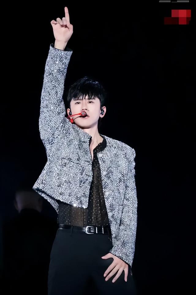 央媒发文	，高调官宣42岁张杰喜讯，全网恭喜，终于等到这一天