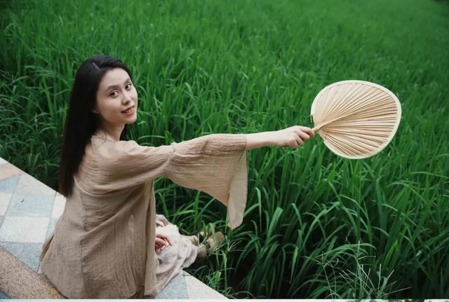 最快30分钟!河滩玩水、捉鱼虾、划竹筏…没有门票!