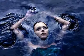 心理学：梦到去世的亲人暗示着什么？还真不是迷信！图片