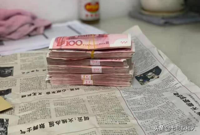 5年前，那个“卖身救父”，谁给40万就嫁谁的女孩，如今怎样了？