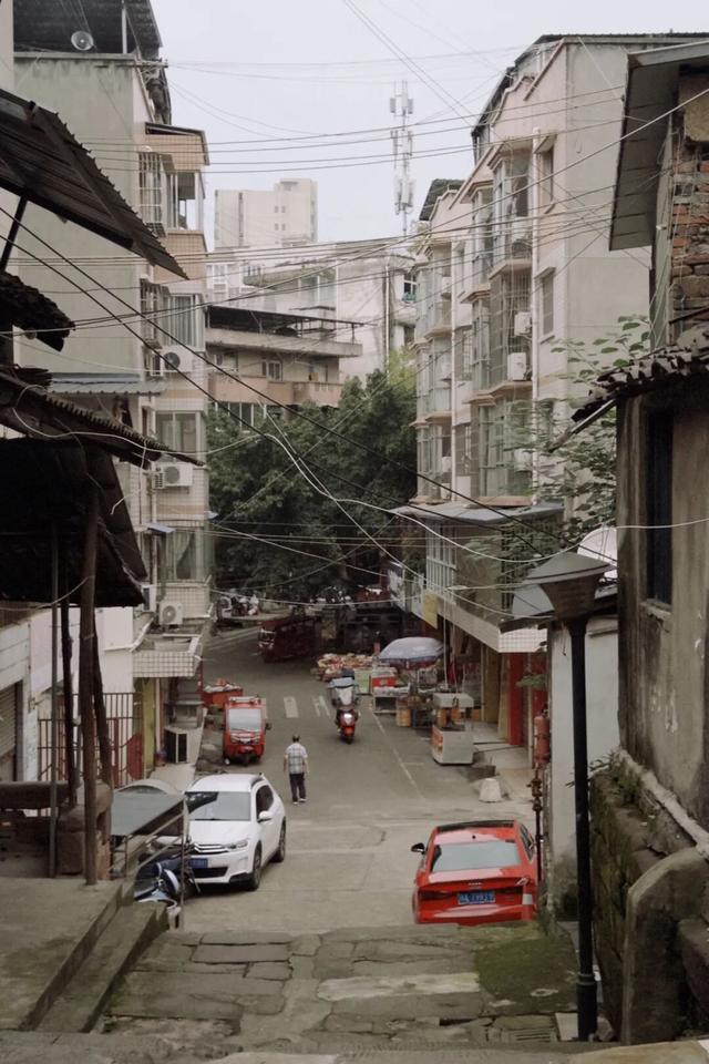 从成都出发，在龙泉山东麓邂逅一座千年场镇的温柔