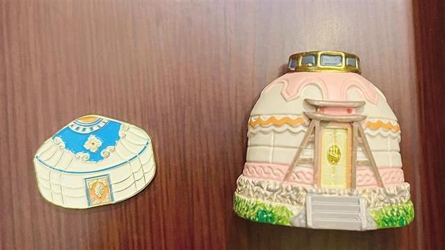 把北疆风情“贴”进生活 呼和浩特文创冰箱贴成国庆消费“新宠”