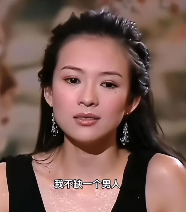 离婚不到两年，章子怡又官宣喜讯，成为汪峰“高攀不起”的存在