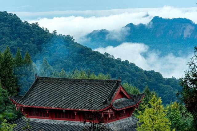 60岁之前，一定要去一次西南地区最值得去的20个景点，你去过几个