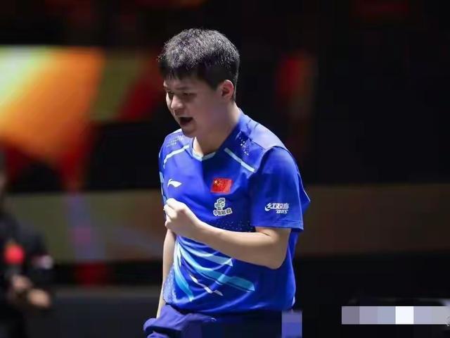 林诗栋击败户上隼辅 没想到采访时被记者挖坑！小石头回答太霸气了