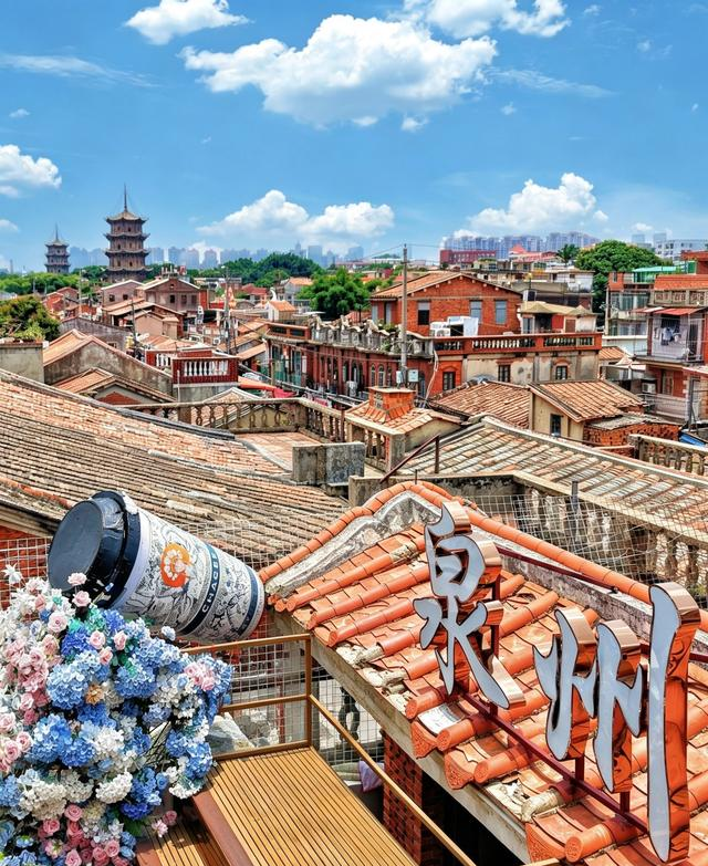 五一带父母去旅游，这5个地方走路少、不折腾风景好，高铁直达