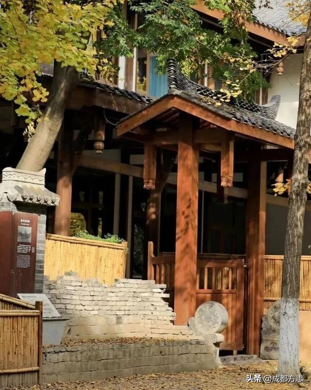 胖娃骑马上成都！带“马”地名大盘点→