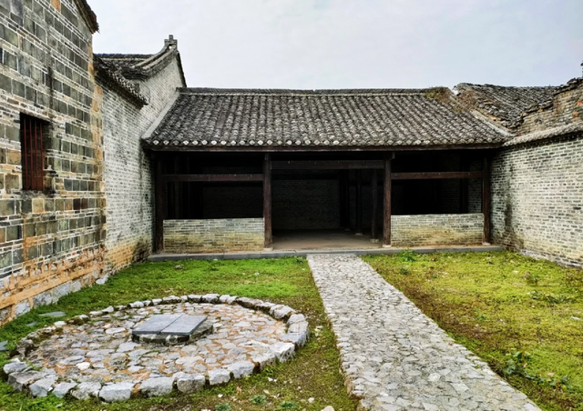 国军“小诸葛”白崇禧，竟然是回族人！他的桂林故居暗藏玄机