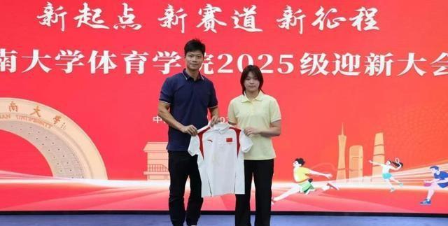全红婵入学仅3天，恶心一幕出现，因“身材发胖、没文化”被质疑