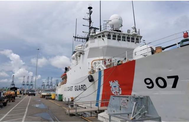 不到24小时，美国扣第3艘油轮，但碰上刺头，双方爆发海上追逐战