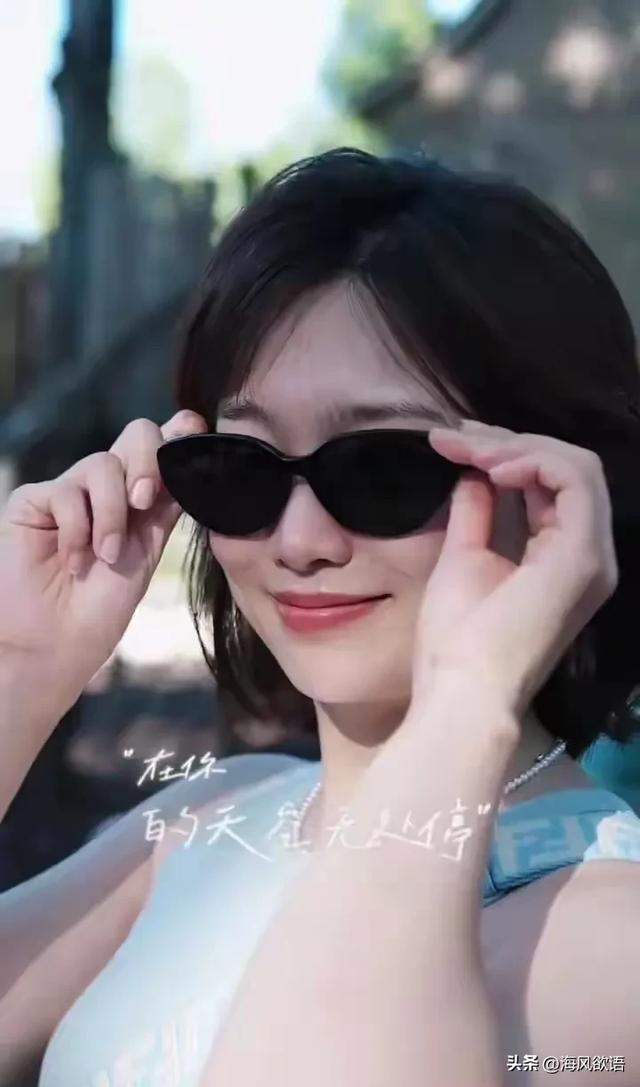 李七月周末带娃逛北京宝地,娃玩到不想走,喝奶茶的样子暖到心化