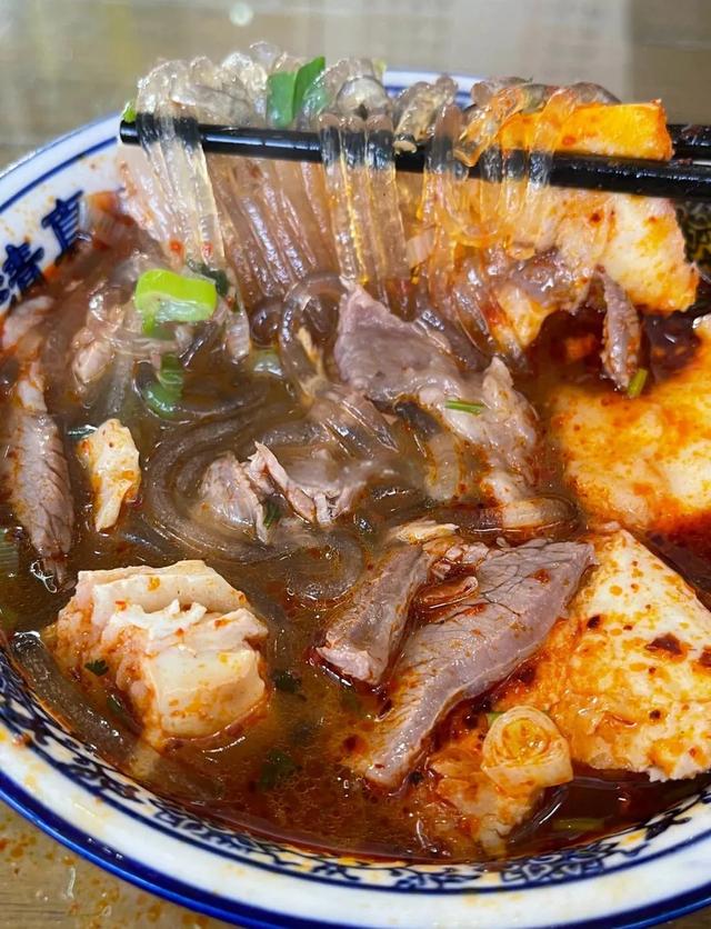 甘肃平凉，被严重低估的宝藏小城！感受西北黄土高原的豪迈与烟火