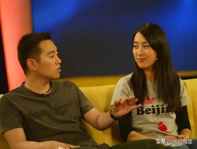 被黑人驮在肩上，和孔令辉同居11年的马苏，现如今依旧孑然一身