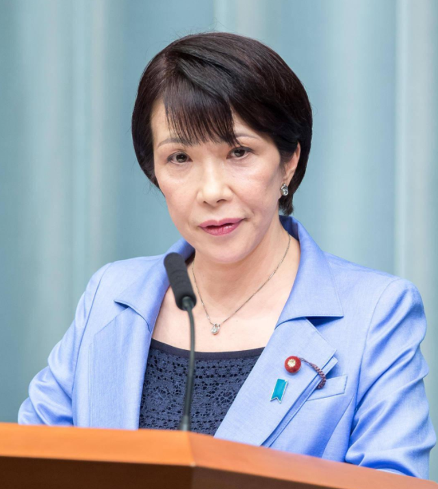 行动已开始，日本包机降落台岛，机上人身份特殊，中方删掉2个字