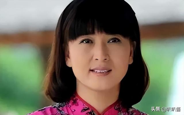 闫学晶风波终于落幕！6个男人惨遭牵连，其中儿媳与继女最不好过