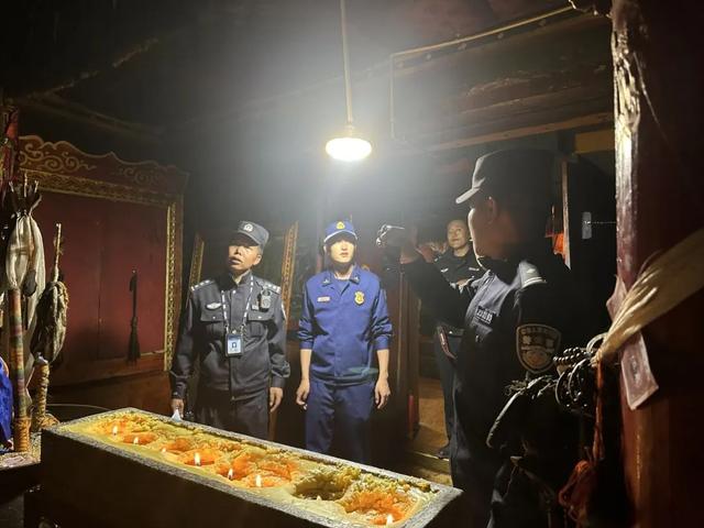 消防安全“进寺庙” 念好安全“防火经”