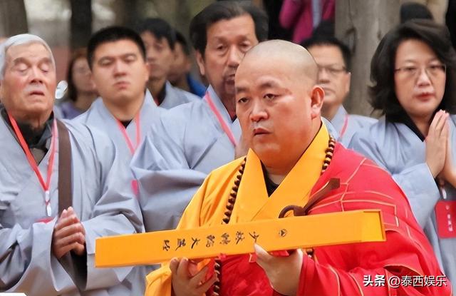 数名情人、百万豪车、十几万袈裟、上亿豪宅，释永信生活有多奢华