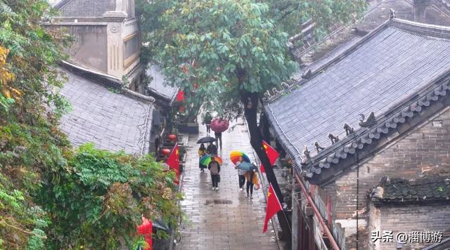 下雨天来淄博周村古商城看看吧，烟雨旱码头，藏着鲁商的实在