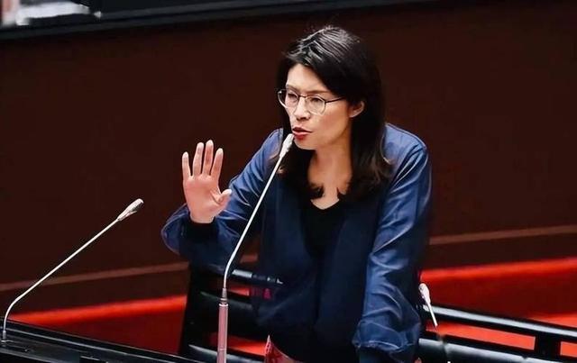 特朗普重磅表态：台湾属于中国；郑丽文访陆时间确定，王金平回应