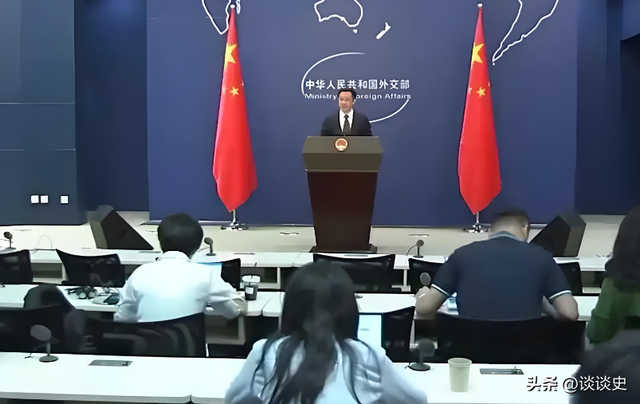 高市结局已定？日本政界表态，她不具备首相资格，中方再对日出手