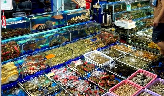 不要上当：逛早市6不买，因为都是假的，赶紧转告家人