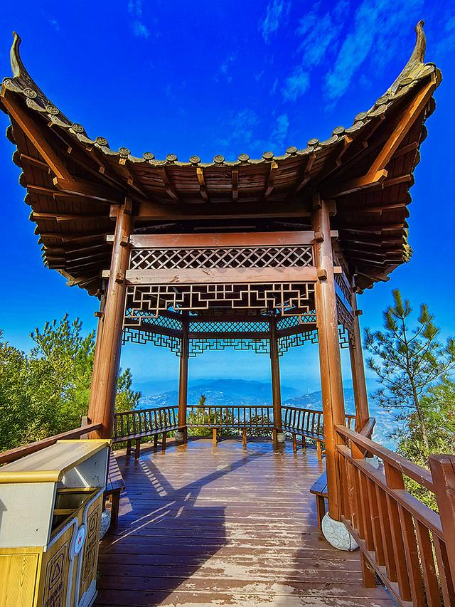 2024深秋四川行17 三峡之巅景区：登三峡之巅，揽夔门雄姿​