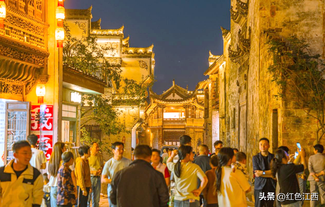 婺源夜记：在水巷深处触摸徽州年轮​