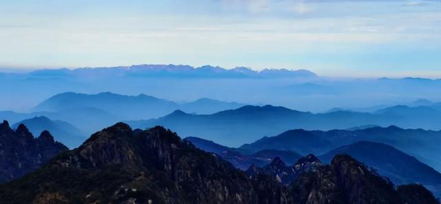 再忙也要来黄山，领取冬日雾凇云海双重“大礼包” | 皖美冬日