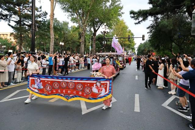 新华社聚焦！新民大街“新新新”带来“火热活”，赶紧来打卡~