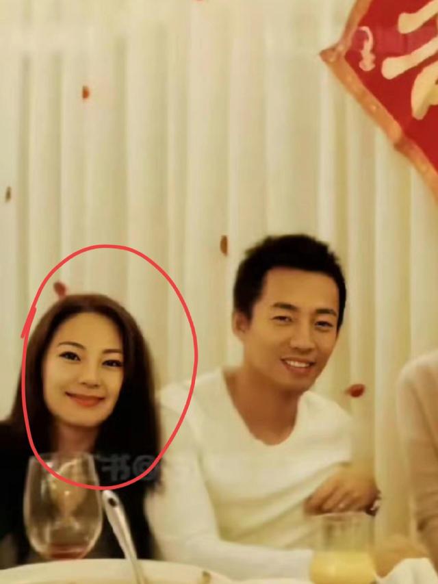 越扒越有！代孕只是冰山一角	，张雨绮猛料再被扒，杨天真都保不住