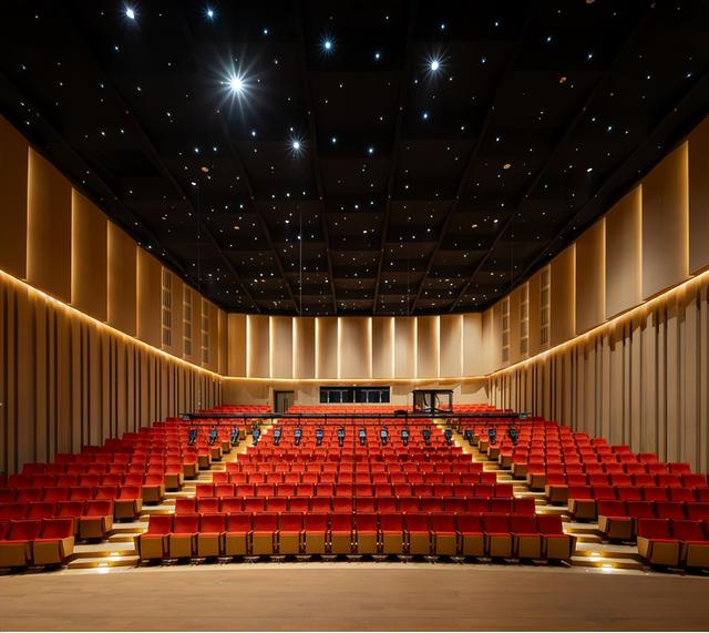 福田区首座大型文化综合体来啦! 安托山公共文化中心启幕