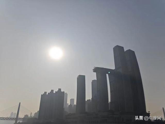 迎着阳光 向着南山 与鸿150S奔跑在城市和山野之间