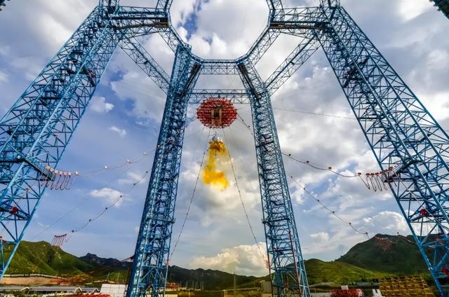 中国载人登月车测试完成，美国欲搞太空竞赛，要在月球建核反应堆