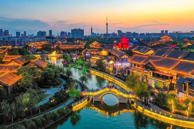 一城宋韵半城水，八朝帝都夜梦华，B型城市旅游指南之开封