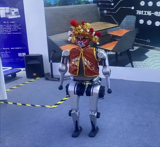 60亿元合约刷屏！人形机器人从秀场到车间，交付才是生死线