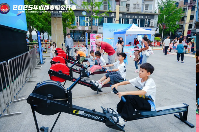 不愧是成都，火成这样！